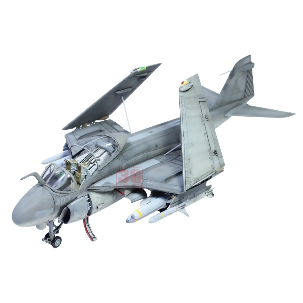 ITALERI 1392S 1/72 Grumman A-6 - đánh giá và giá Model Kit Italeri
