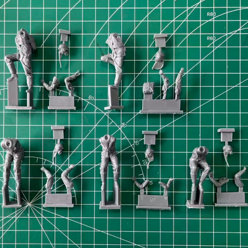 1/35 Scale Die Cast Resin Figu - đánh giá và giá Model Kit Italeri