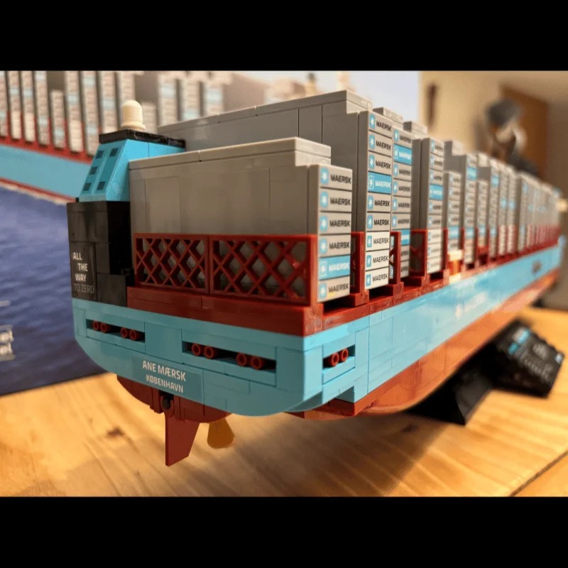 New 2026 Dual-Fuel Container V - đánh giá và giá Model Kit Companies